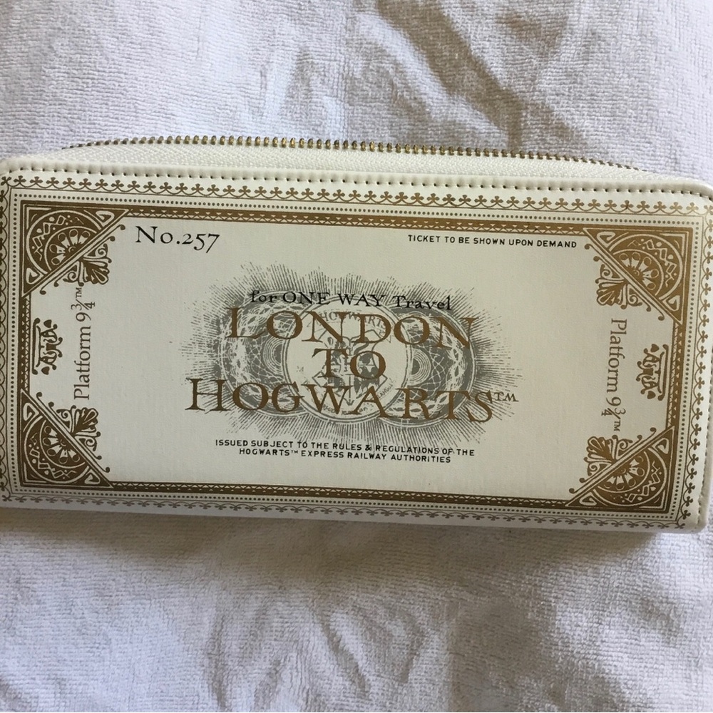 London to Hogwarts Cream Ticket Wallet